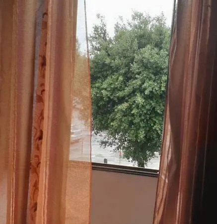La Casa In Piazza * גוביו