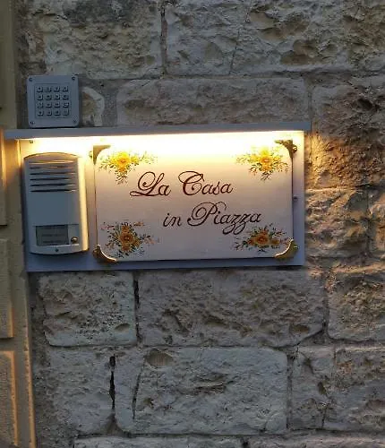 招待所 La Casa In Piazza 古比奥